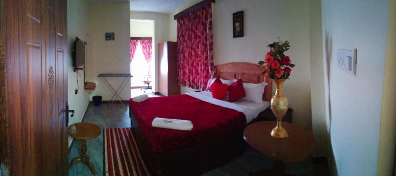 Bed and Breakfast Le Charmin Кодайканал Экстерьер фото